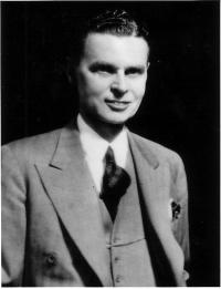 Me John G. Diefenbaker